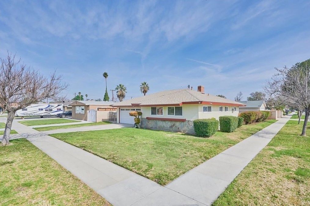 6666 Eva Pl, Riverside CA  92504-2119 exterior