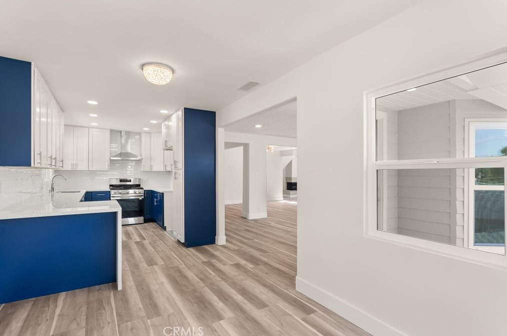 20242 Orchid St, Newport Beach CA  92660-0733 exterior