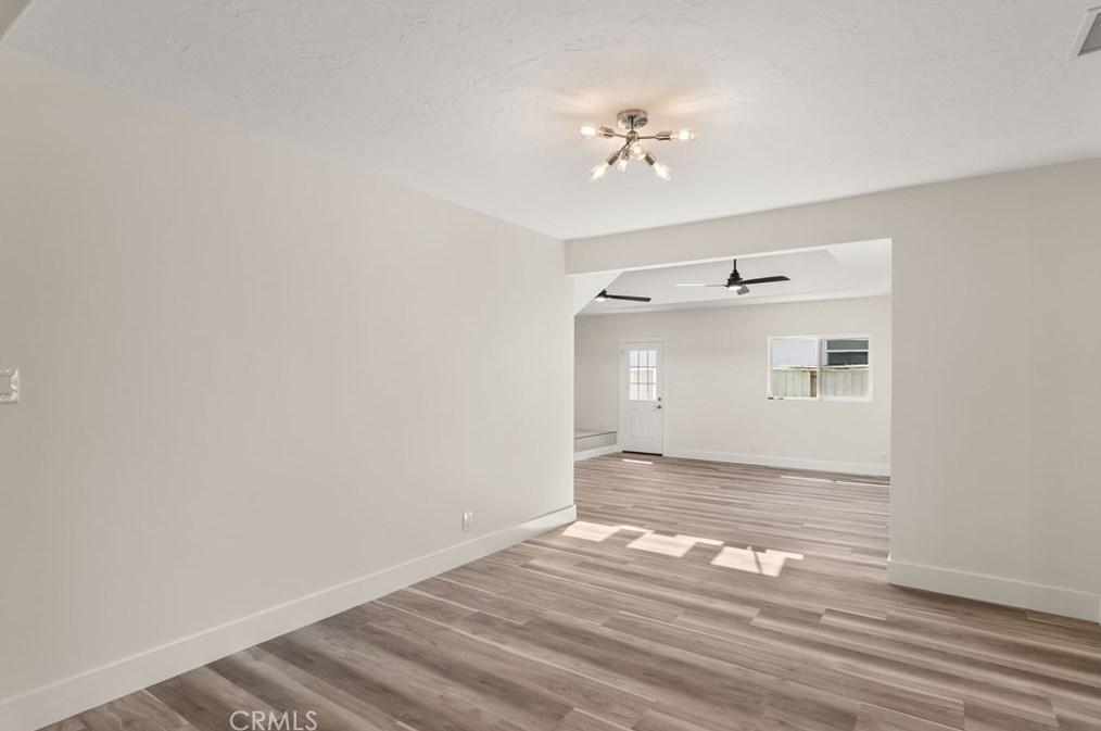 20242 Orchid St, Newport Beach CA  92660-0733 exterior