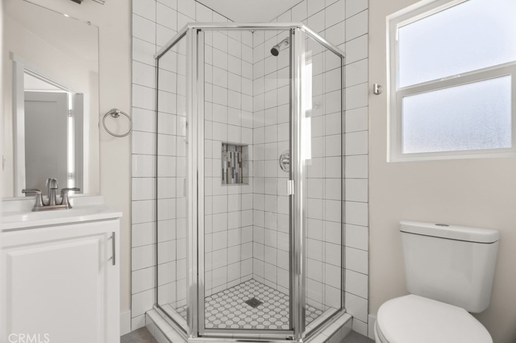 20242 Orchid St, Newport Beach CA  92660-0733 exterior