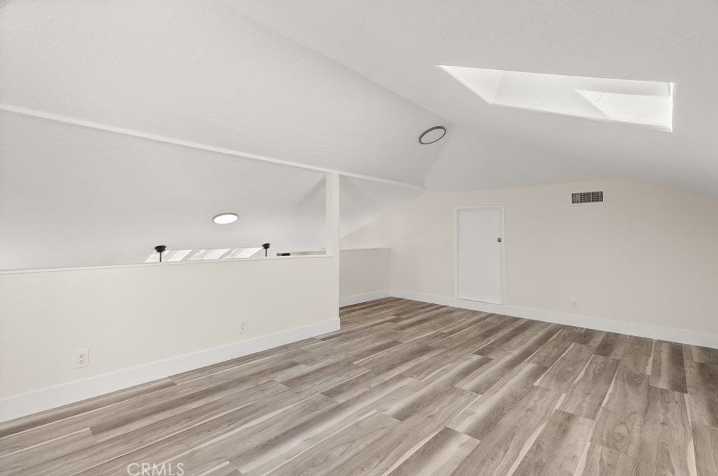 20242 Orchid St, Newport Beach CA  92660-0733 exterior