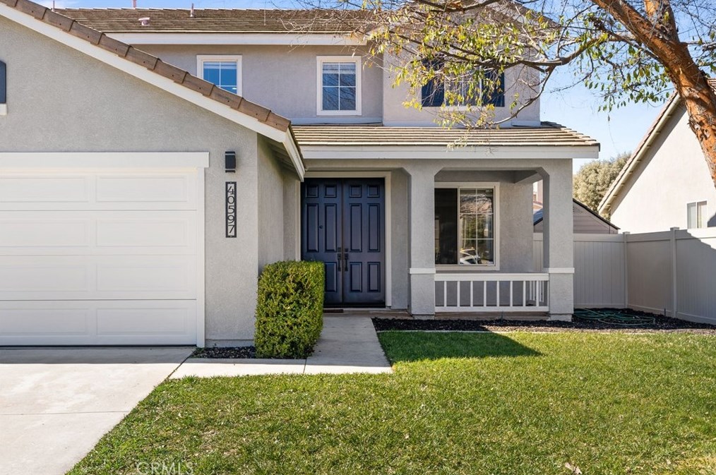 40597 Symphony Park Ln, Murrieta CA  92562-5716 exterior