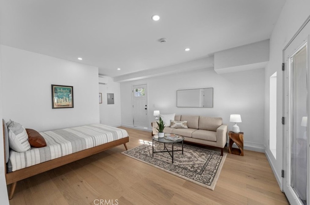 6550 84th St, Los Angeles CA  90045-2853 exterior
