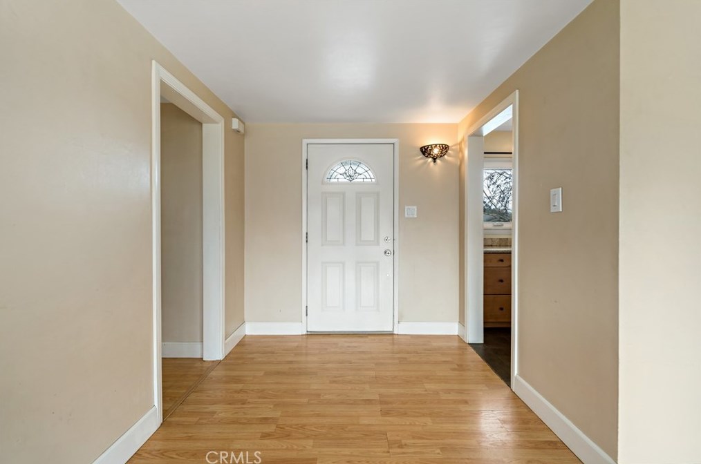 3019 Westridge Rd, Riverside CA  92506-4454 exterior