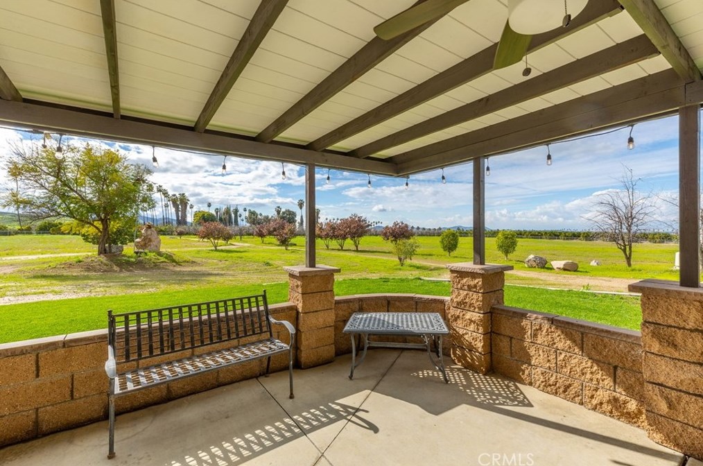 1796 Irving St, Riverside CA  92504-5524 exterior