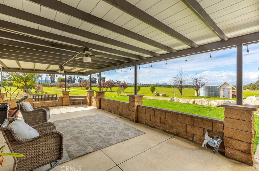 1796 Irving St, Riverside CA  92504-5524 exterior