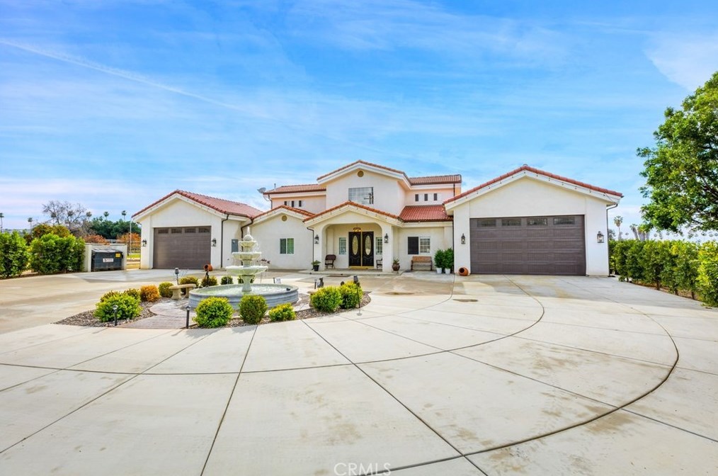 1796 Irving St, Riverside CA  92504-5524 exterior