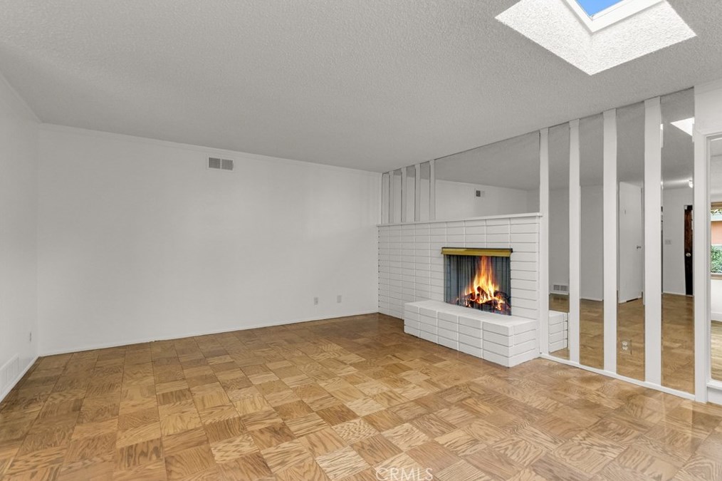 5973 Boone Ct, Riverside CA  92506-1721 exterior