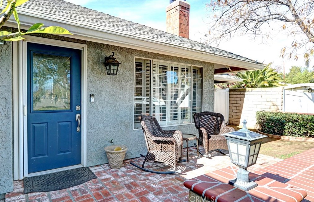 5940 Daniger Ave, Riverside CA  92505-2317 exterior