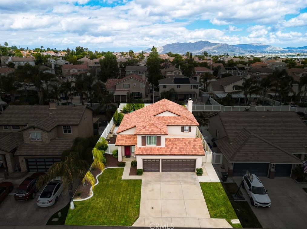 20712 Freeport Dr, Riverside CA  92508-3147 exterior