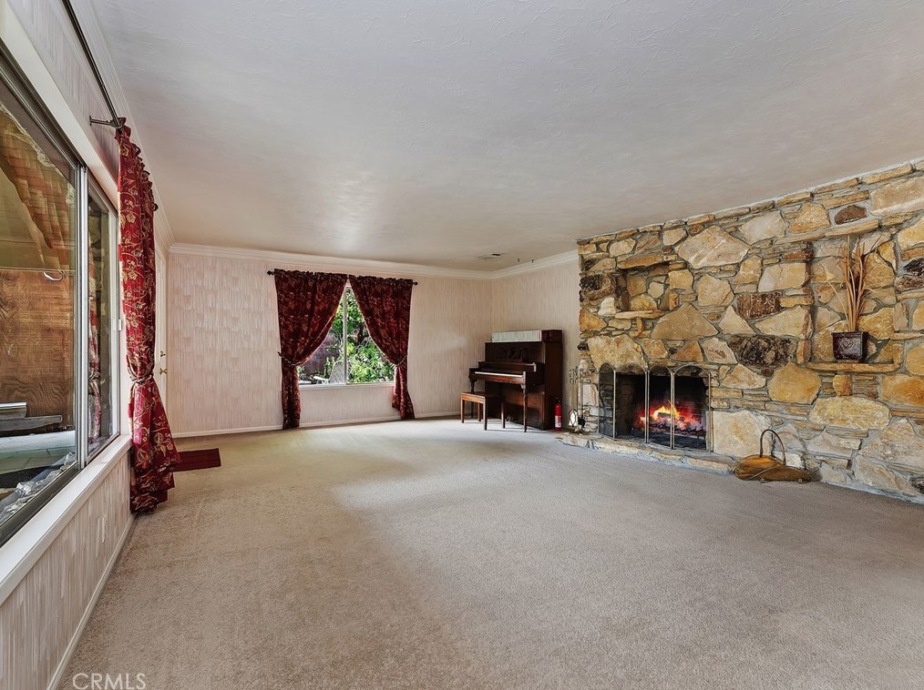 6740 Sunset Cir, Riverside CA  92505-2128 exterior