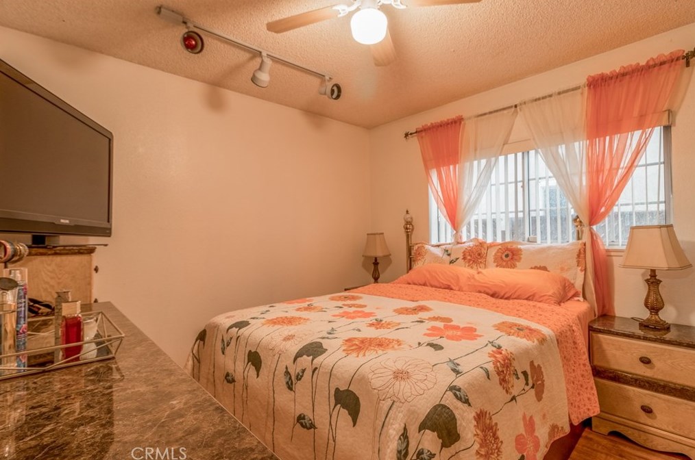 14873 Blueberry Rd, Moreno Valley CA  92553-3601 exterior