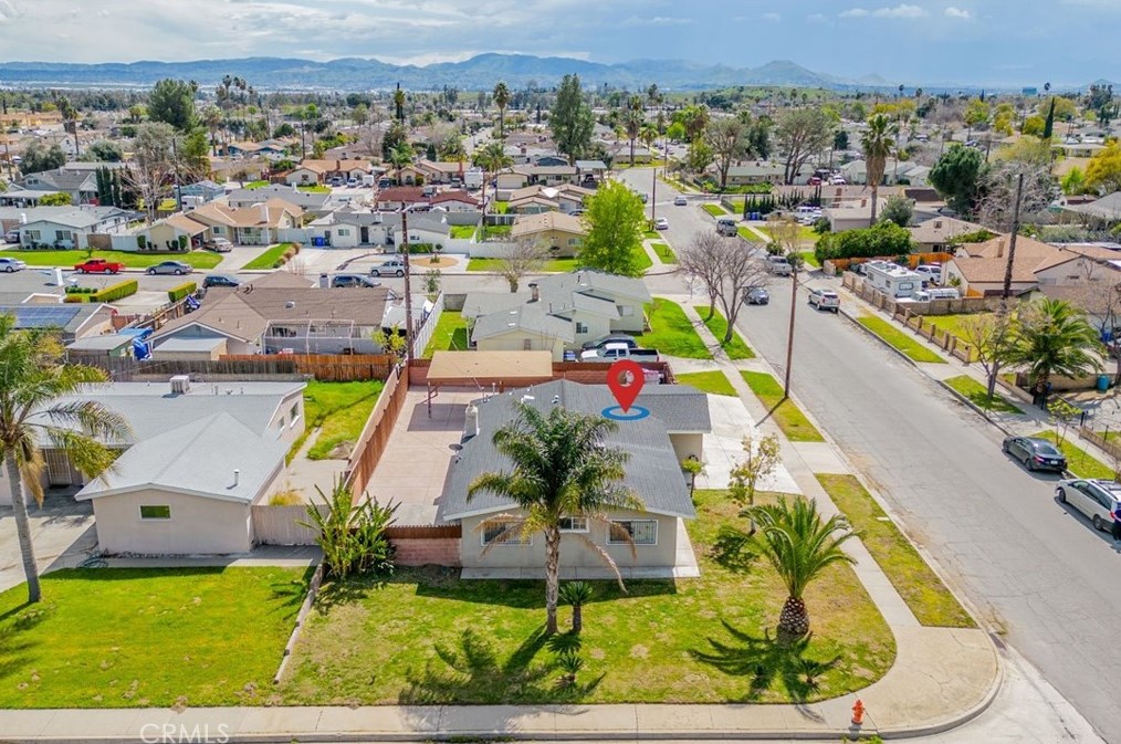 3559 Ferndale Ave, San Bernardino CA  92404-2681 exterior