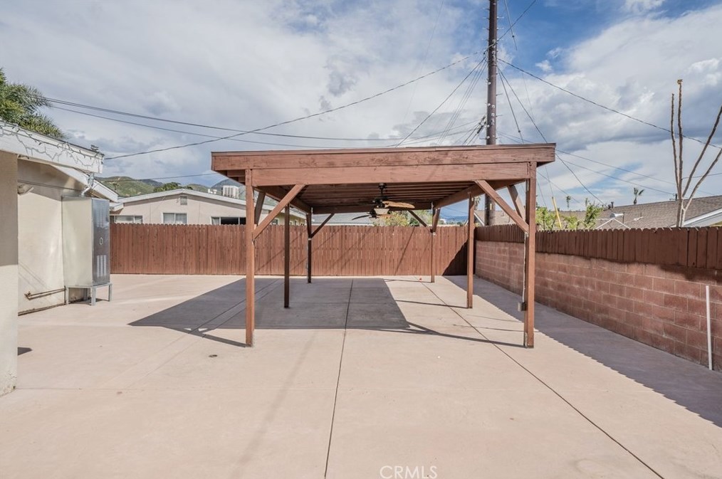 3559 Ferndale Ave, San Bernardino CA  92404-2681 exterior