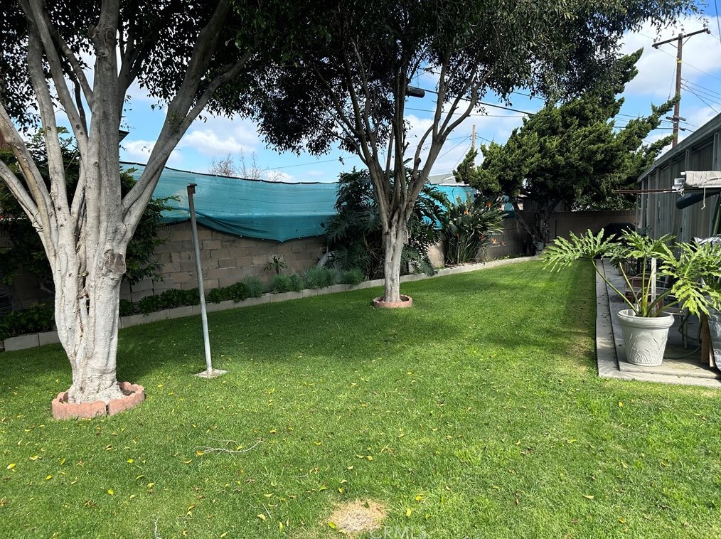 11134 Crewe St, Norwalk CA  90650-7801 exterior