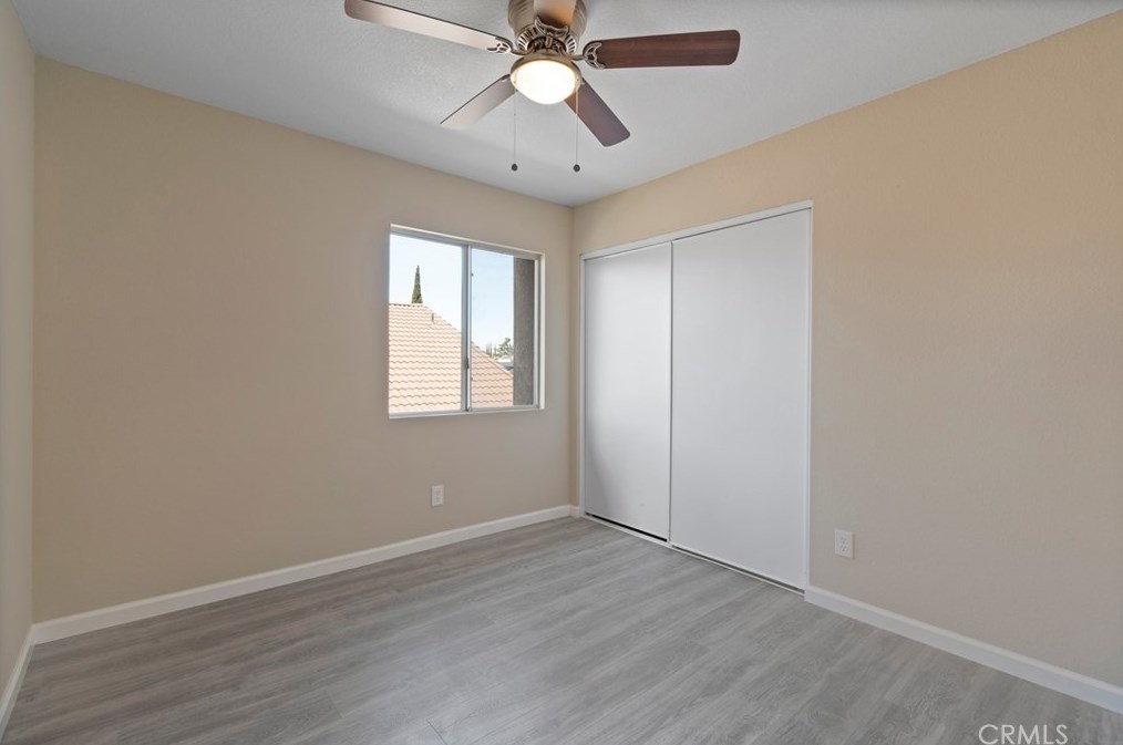 14412 Dartmouth St, Hesperia CA  92344-8247 exterior