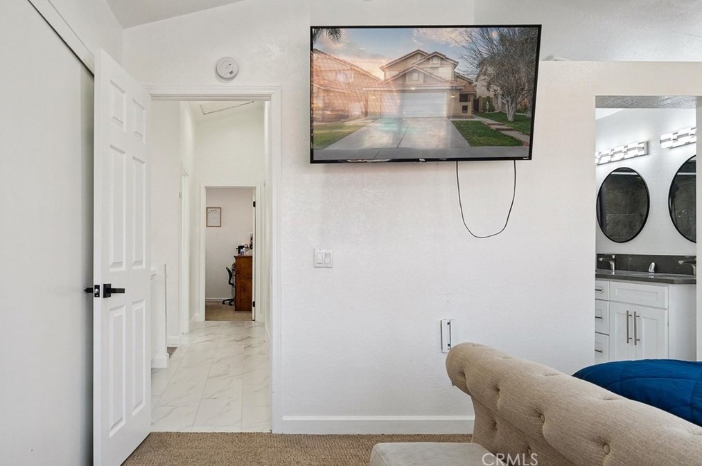 320 Treasure St, Perris CA  92571-2928 exterior