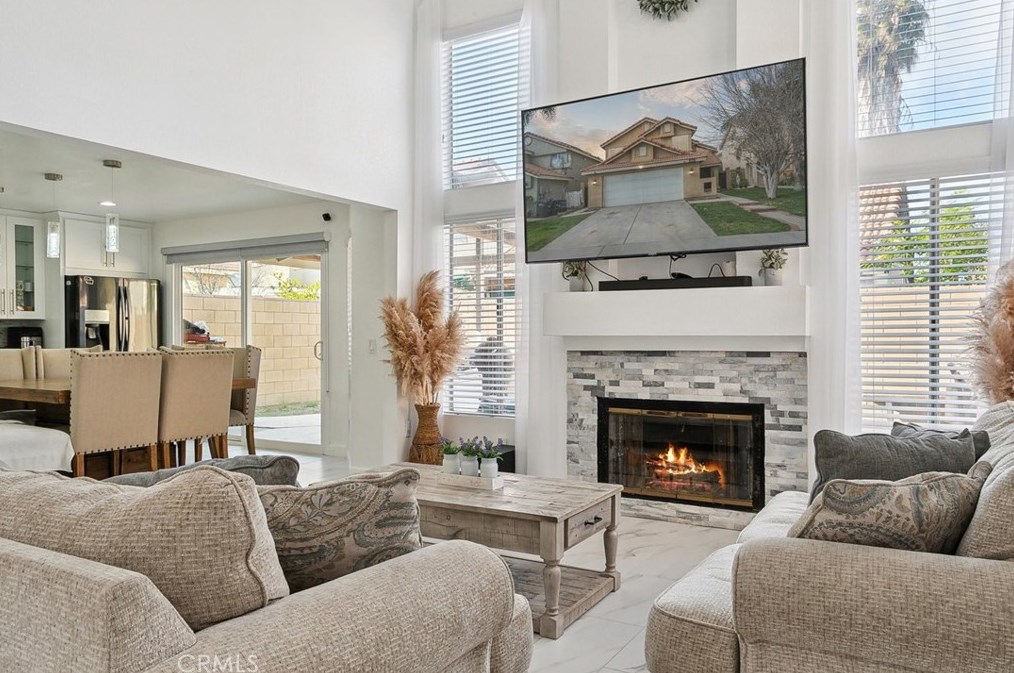 320 Treasure St, Perris CA  92571-2928 exterior