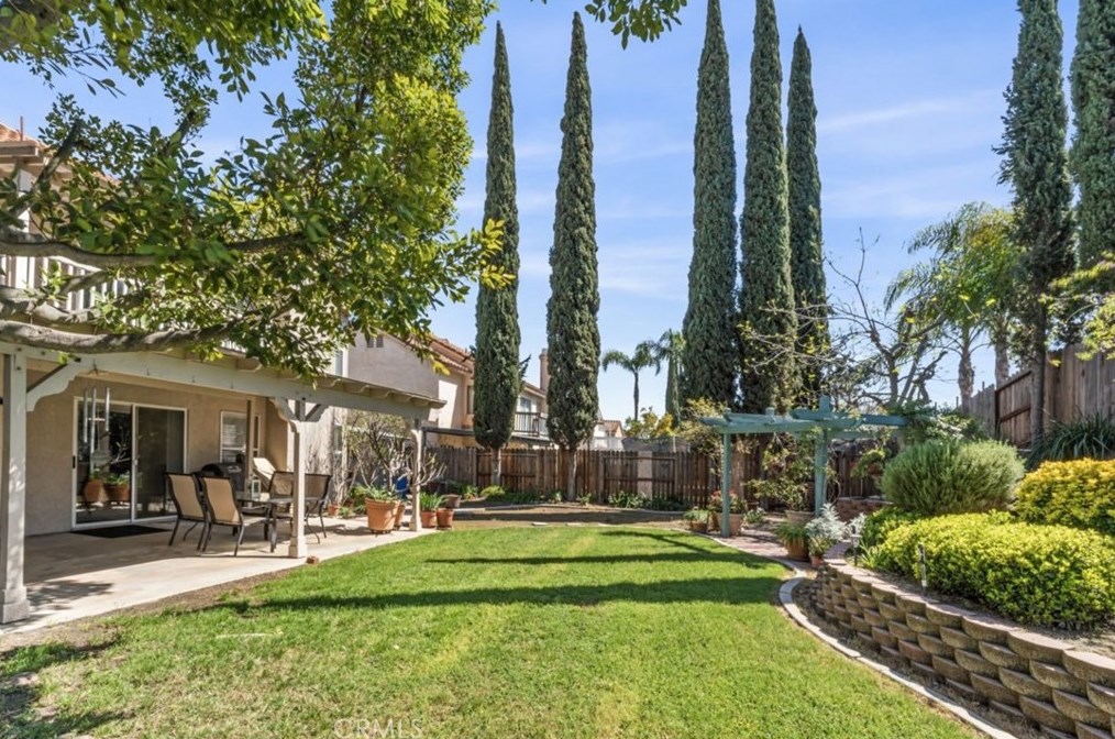8645 Morninglight Cir, Riverside CA  92508-3104 exterior