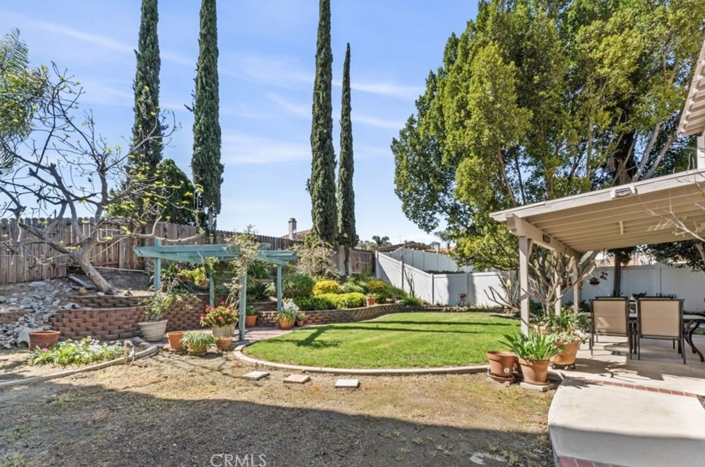 8645 Morninglight Cir, Riverside CA  92508-3104 exterior