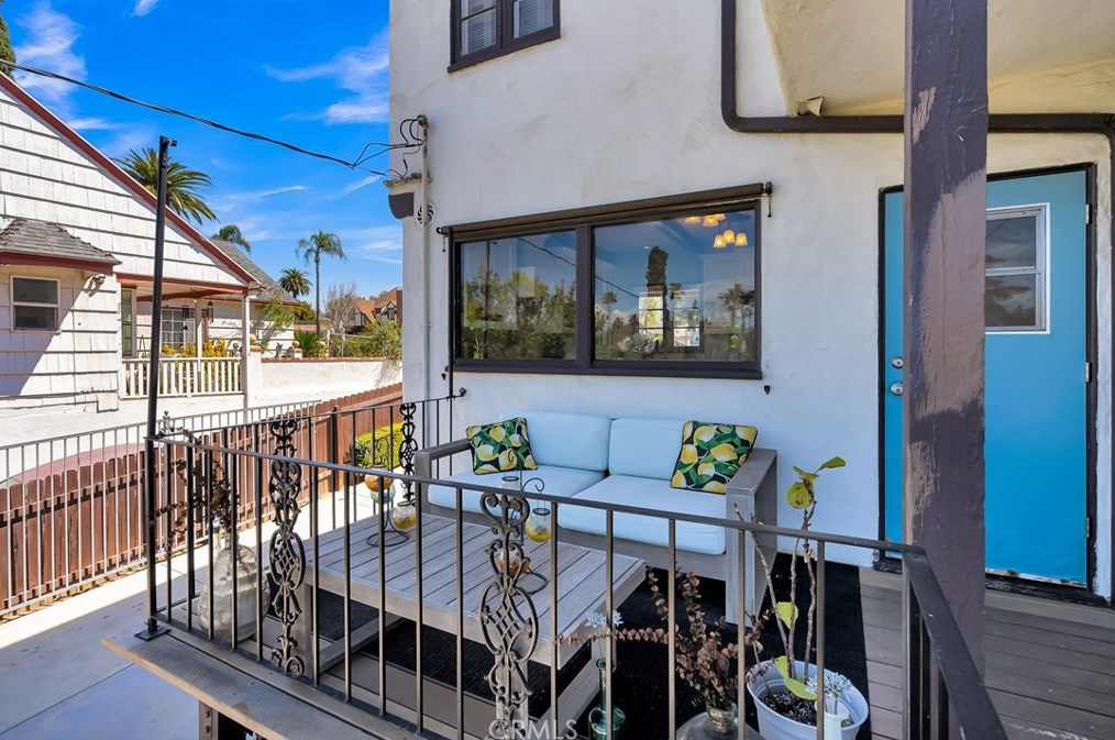 3105 Pine St, Riverside CA  92501-2326 exterior
