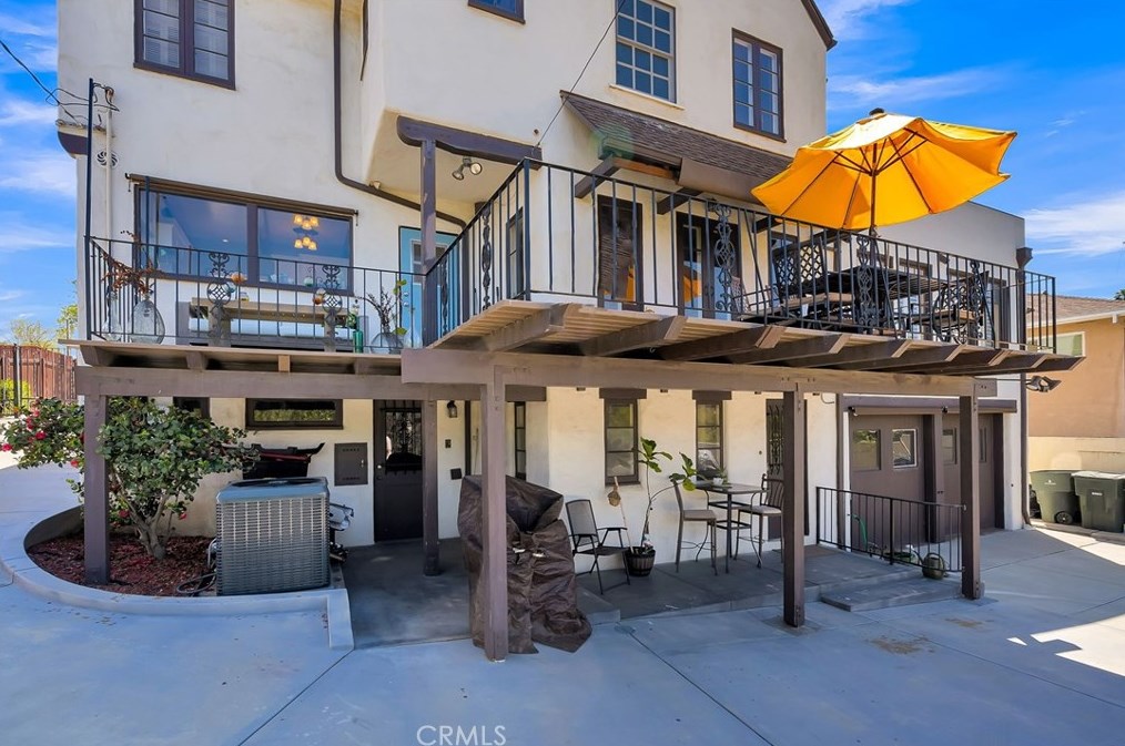 3105 Pine St, Riverside CA  92501-2326 exterior