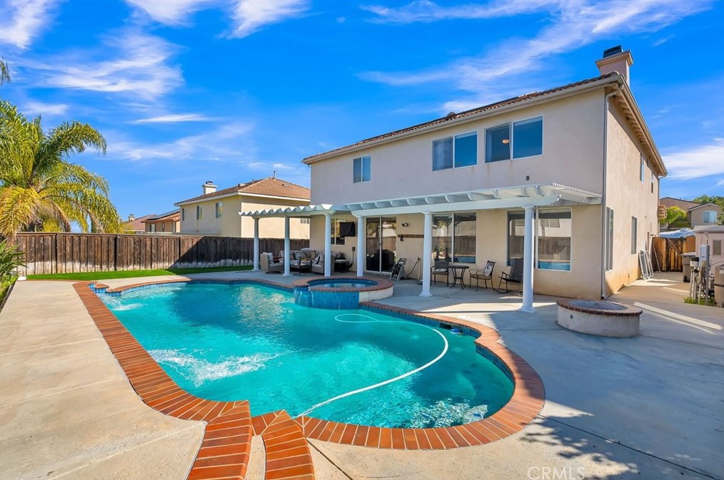 8361 Manhasset St, Riverside CA  92508-6112 exterior