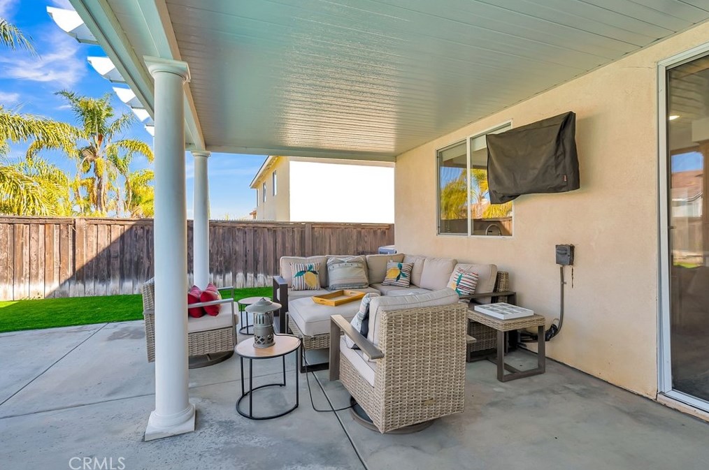 8361 Manhasset St, Riverside CA  92508-6112 exterior