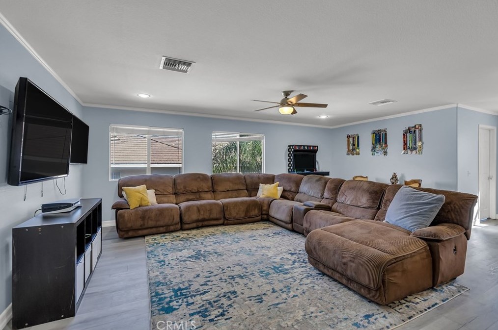 8361 Manhasset St, Riverside CA  92508-6112 exterior