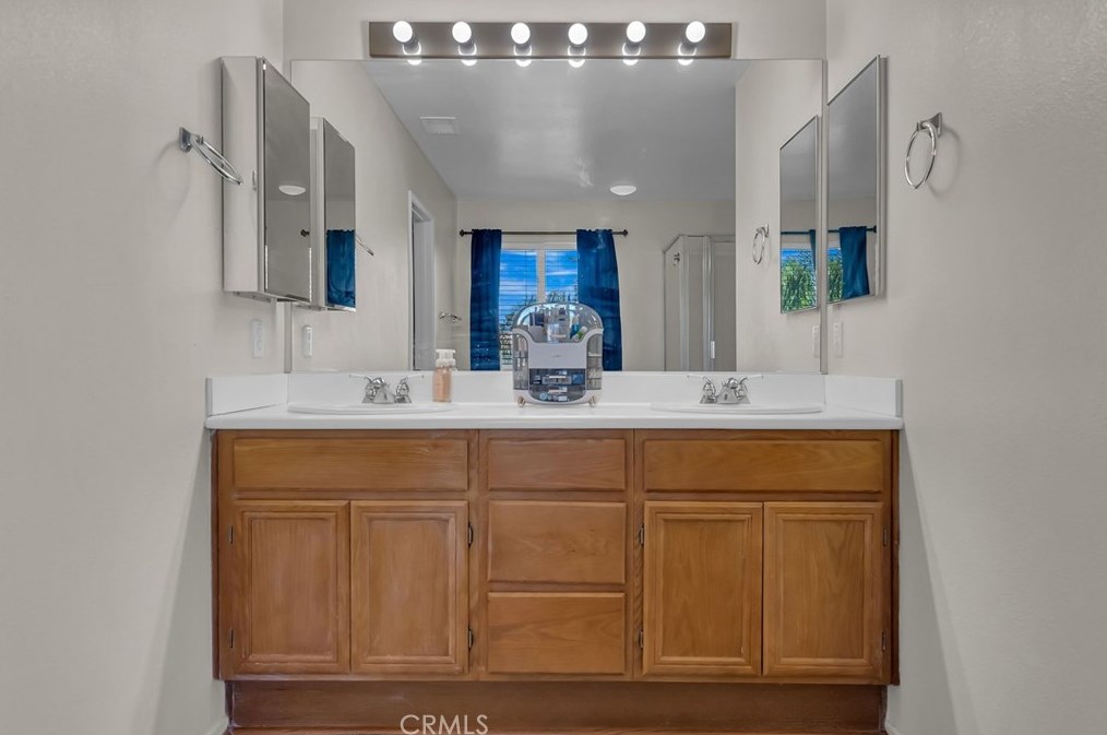 8361 Manhasset St, Riverside CA  92508-6112 exterior