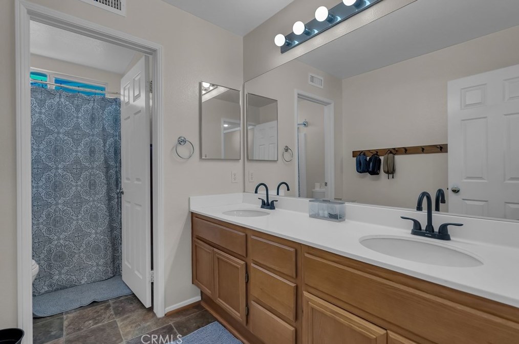 8361 Manhasset St, Riverside CA  92508-6112 exterior