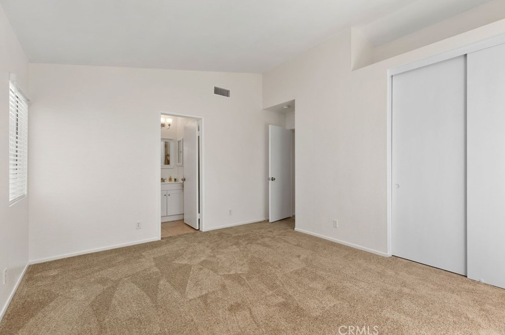 14131 Long View Dr, Fontana CA  92337-8362 exterior