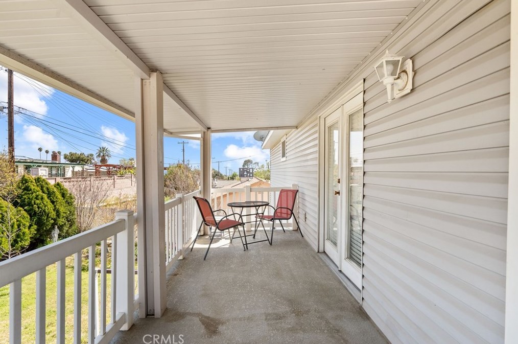 5423 Elm Ave, San Bernardino CA  92404-2938 exterior