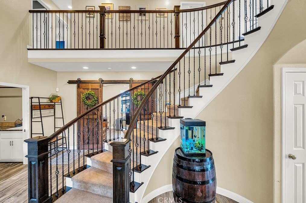 8424 Orchard Park Dr, Riverside CA  92508-2978 exterior
