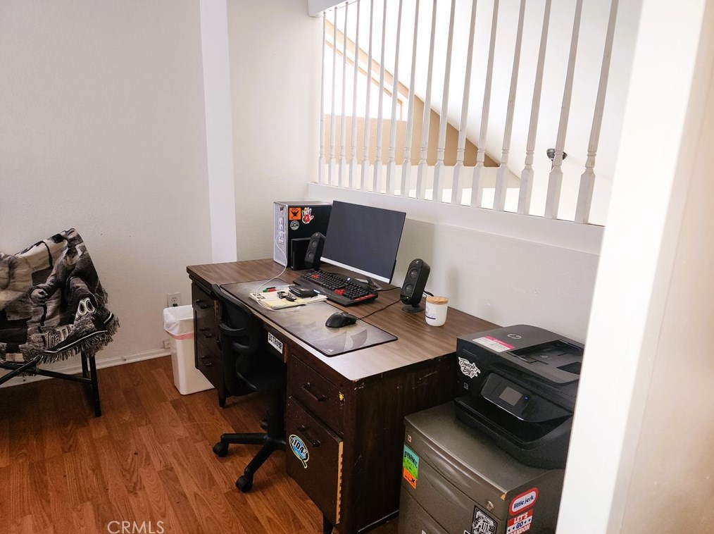 6153 Darcee Dr, Riverside CA  92509-6273 exterior