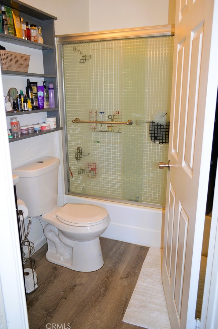 6153 Darcee Dr, Riverside CA  92509-6273 exterior