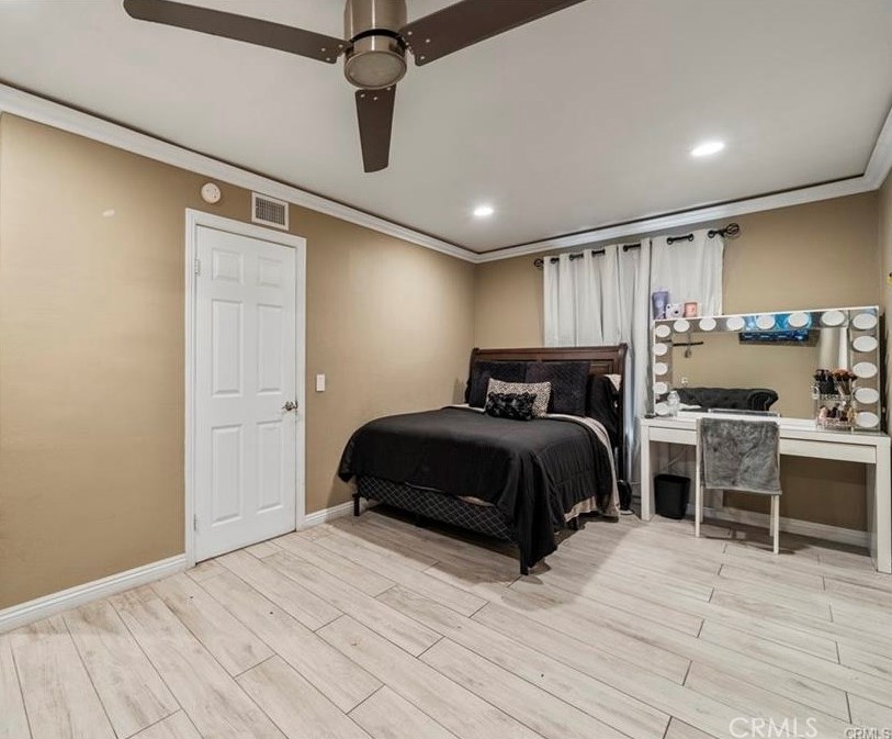 11118 Cameron Dr, Riverside CA  92505-3406 exterior