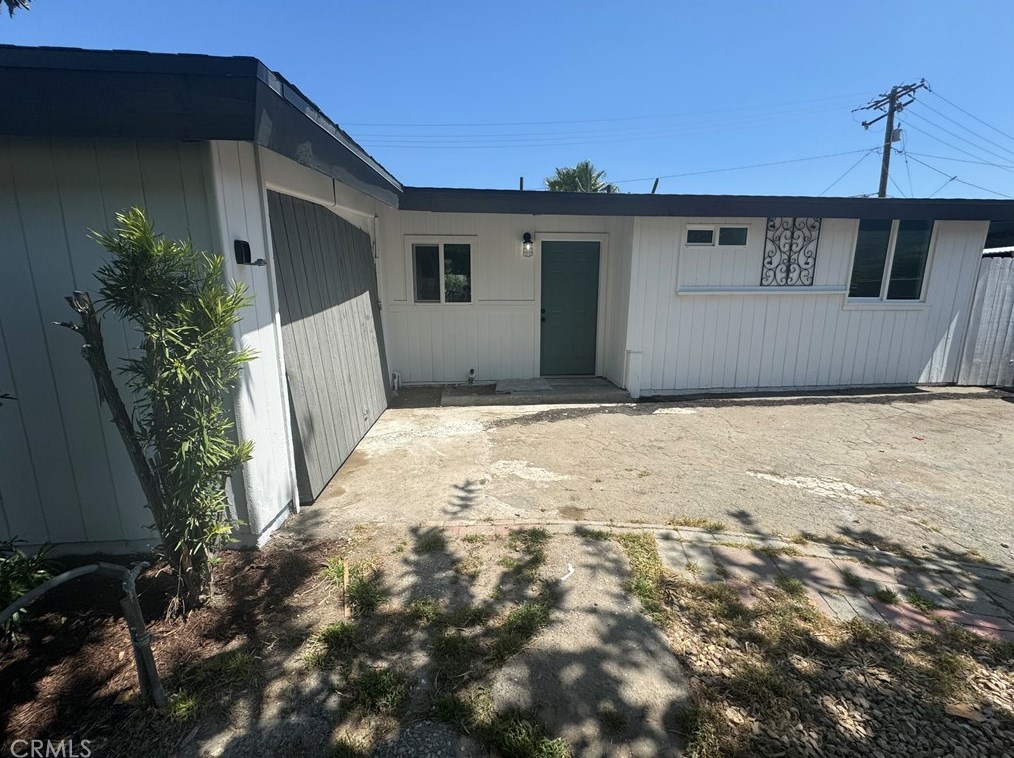 1885 Denison St, Pomona CA  91766-1024 exterior