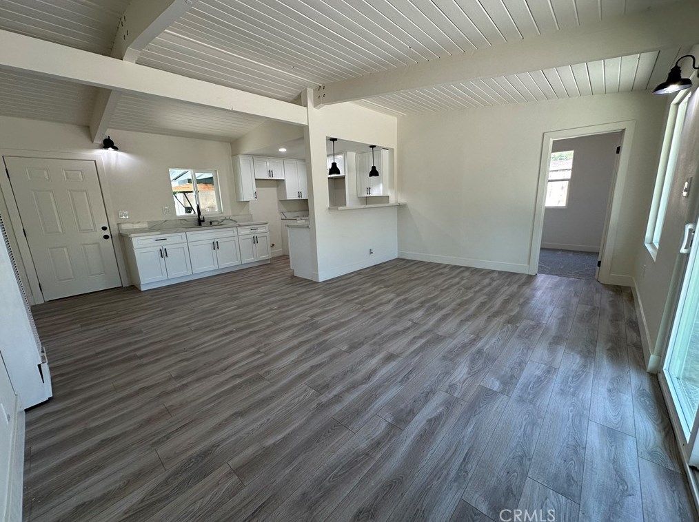 1885 Denison St, Pomona CA  91766-1024 exterior