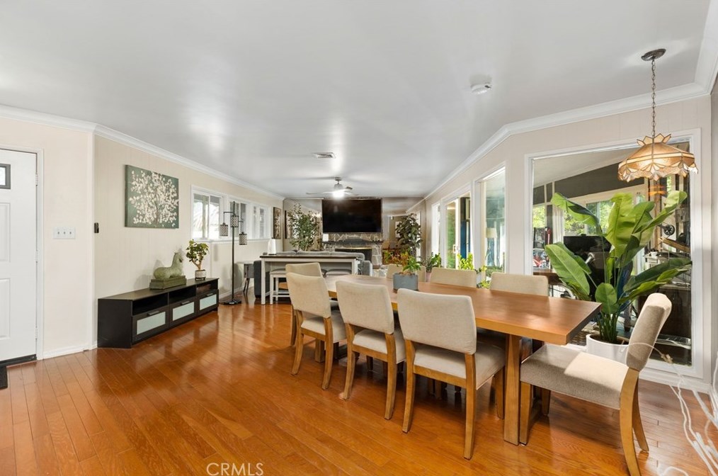 3670 San Rafael Way, Riverside CA  92504-3946 exterior