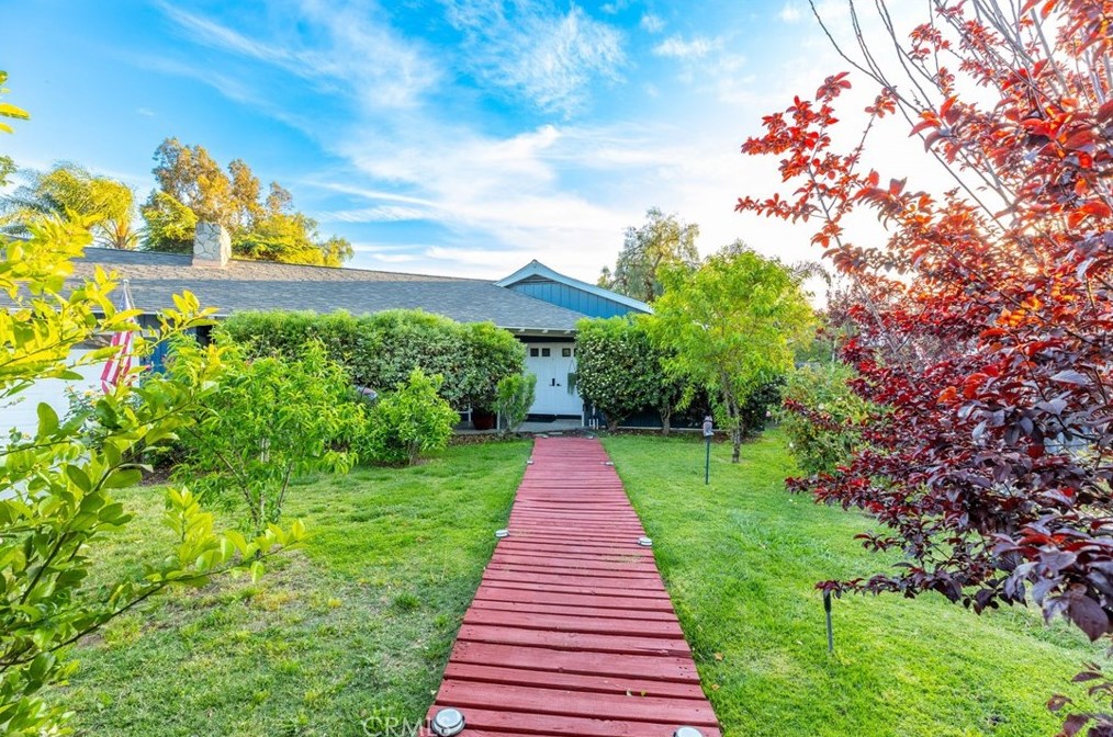 3670 San Rafael Way, Riverside CA  92504-3946 exterior