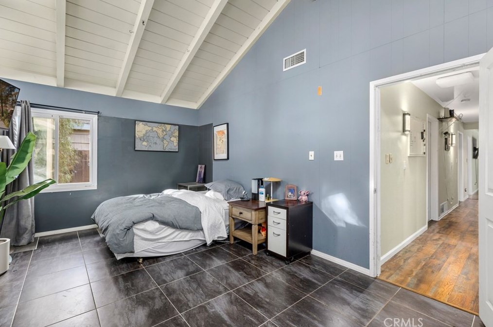 3670 San Rafael Way, Riverside CA  92504-3946 exterior