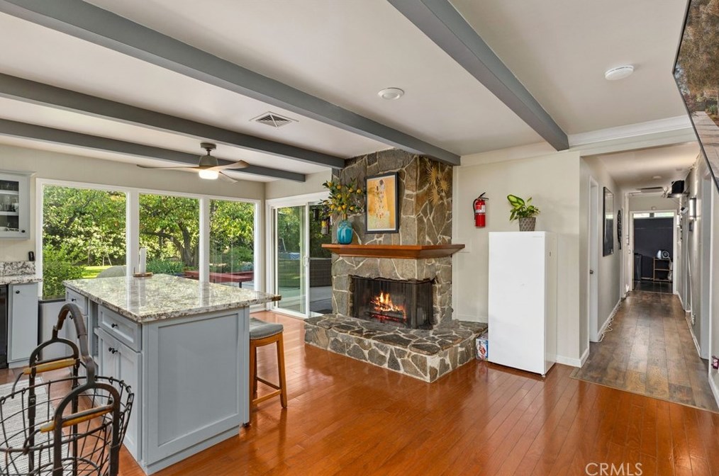 3670 San Rafael Way, Riverside CA  92504-3946 exterior