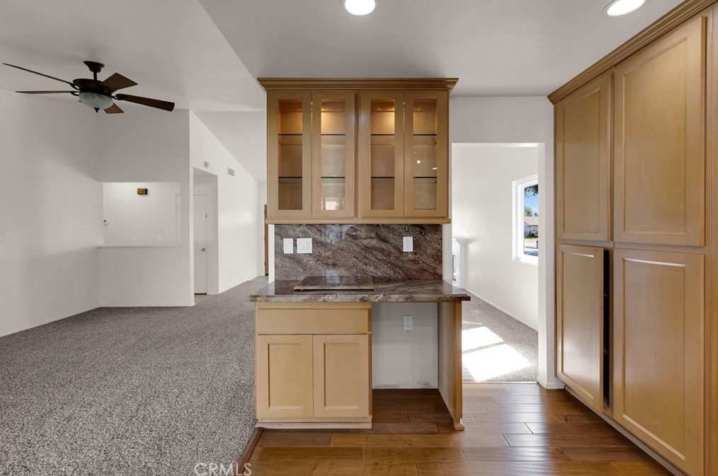 1007 Stickney Cir, Redlands CA  92374-4711 exterior