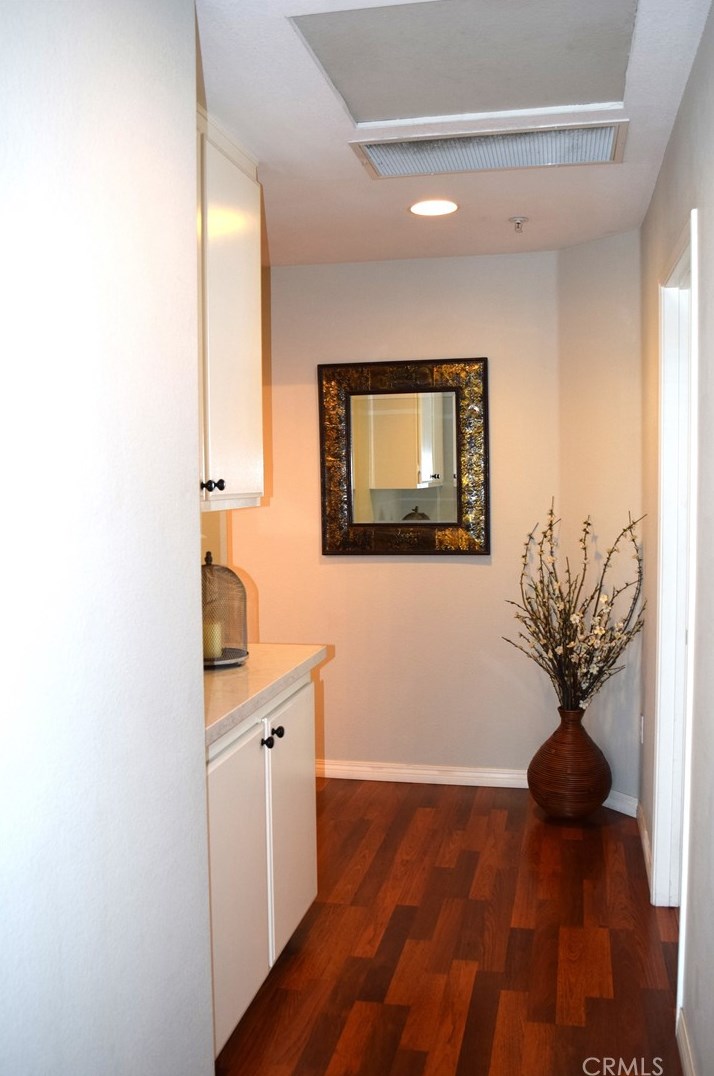 163 Cape Elizabeth Way, Riverside CA  92506-6180 exterior