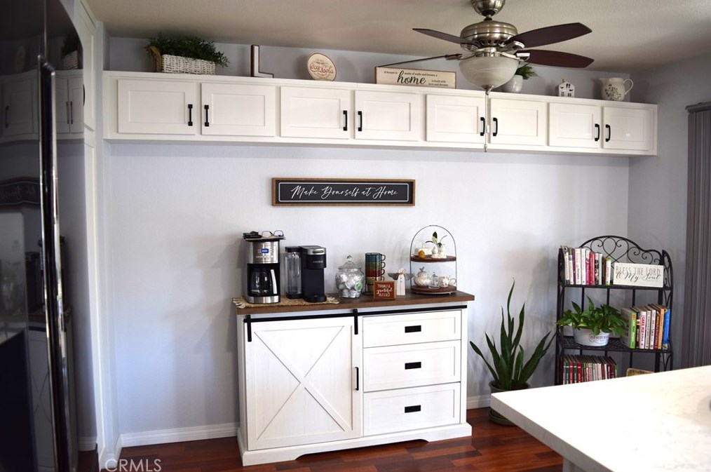 163 Cape Elizabeth Way, Riverside CA  92506-6180 exterior