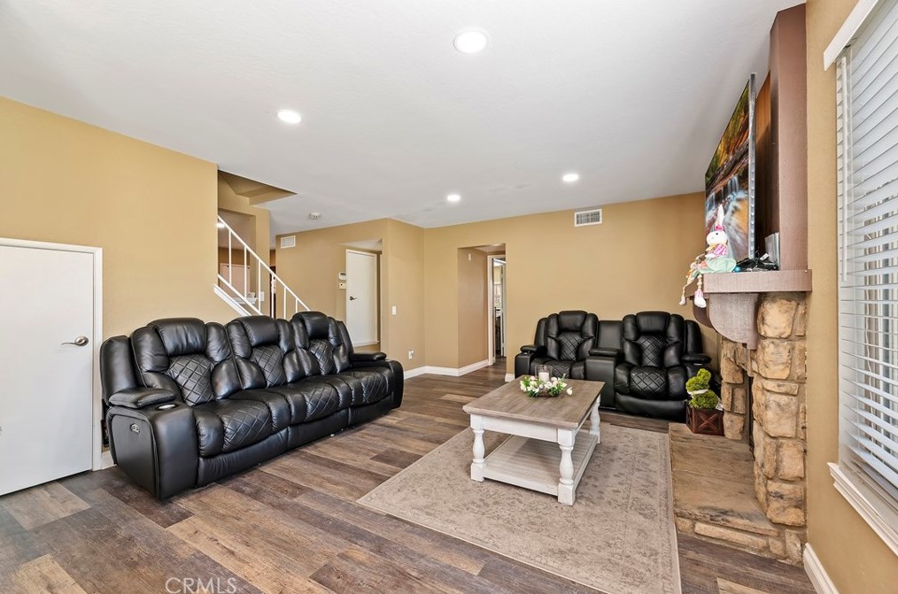 25671 Beeja Ct, Moreno Valley CA  92553-6846 exterior