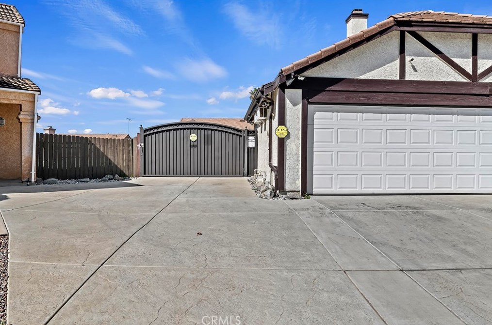 25671 Beeja Ct, Moreno Valley CA  92553-6846 exterior