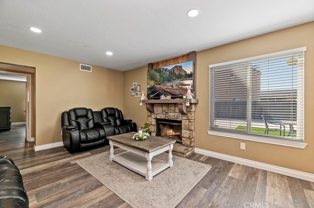 25671 Beeja Ct, Moreno Valley CA  92553-6846 exterior