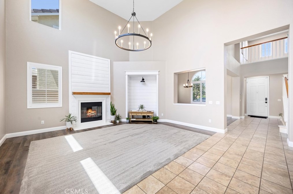 1527 Polaris Ln, Beaumont CA  92223-7802 exterior